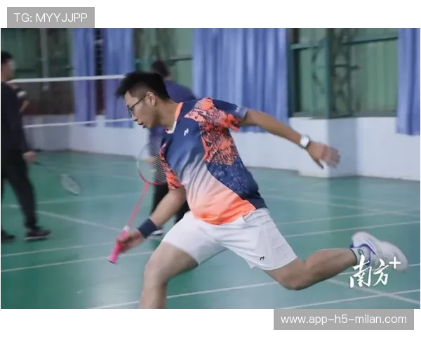 山东省自然资源厅选手羽毛球赛全力拼搏